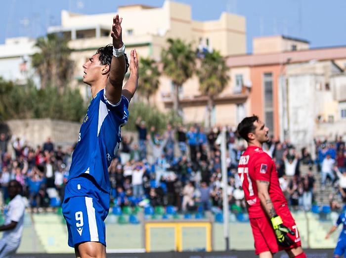 Siracusa, l&rsquo;ennesima prova di orgoglio oltre ogni situazione 