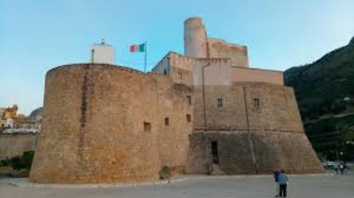 CASTELLO ARABO NORMANNO