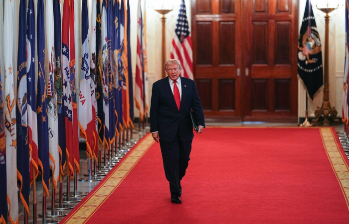 Il bivio del voto di medio termine per Trump