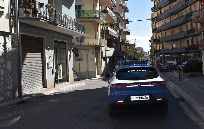 Ragusa, denunciati due giovani pronti allo spaccio