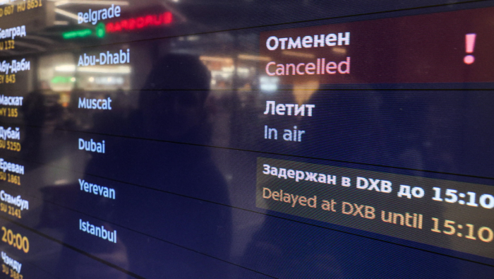 Caos nei cieli del Golfo: 43 mila voli cancellati, 7,5 milioni di passeggeri bloccati. L&rsquo;industria dell&rsquo;aviazione conta i danni