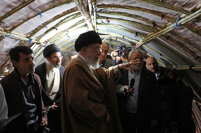 &ldquo;Chiudere Hormuz per aprire una trattativa&rdquo;: il primo messaggio di Mojtaba Khamenei e la leva strategica che pu&ograve; cambiare il Golfo