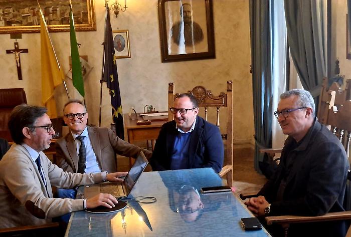 Consegnata la fognatura a Misilmeri, Cordaro: "Commissario vicino ai territori"