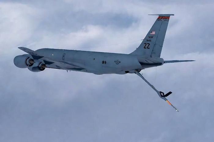 Un aereo cisterna KC-135 degli Usa cade in Iraq, ci sono militari dispersi: &laquo;Ma non &egrave; stato colpito dagli iraniani, &egrave; stato un guasto&raquo;