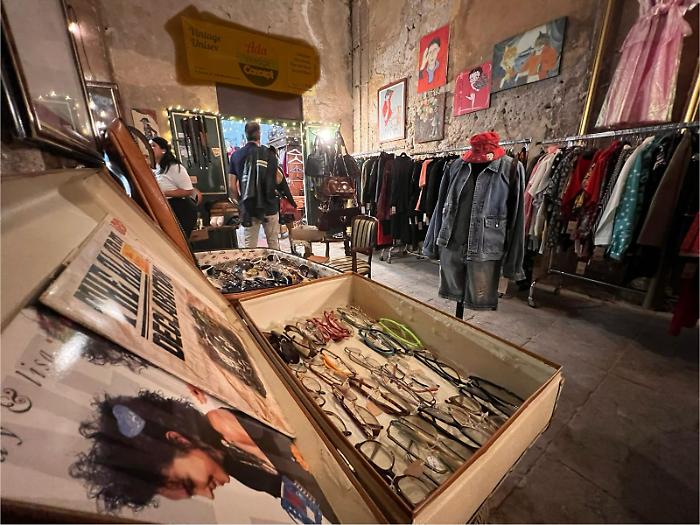 Espositori alla Villa Filippina