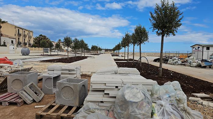 Il "divino Sbarcadero": tra l'inferno del cantiere e la promessa di rinascita