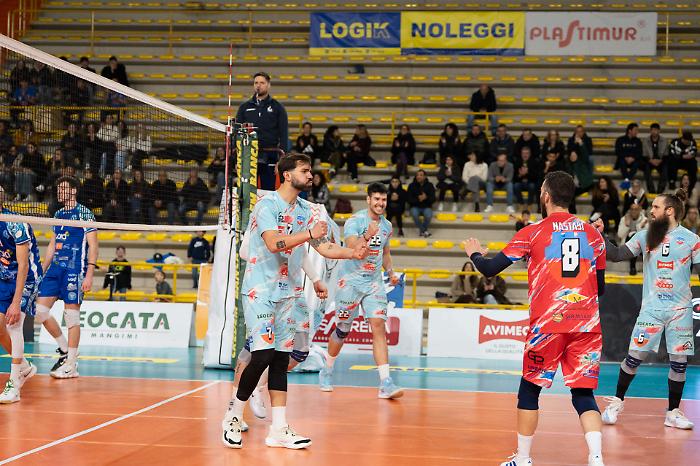 Serie A3/M, il Volley Modica prepara gara 1 play off con Mantova