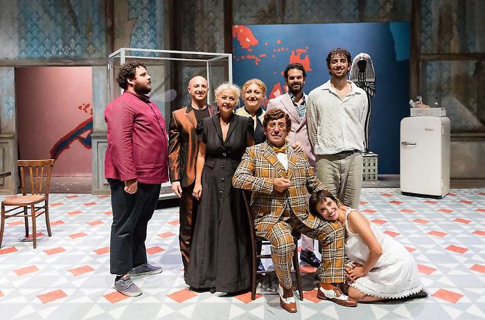 Tra risate e gelosie: "Gli innamorati" di Goldoni al Cine Teatro Rex