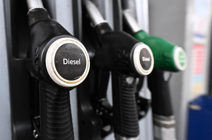 Il greggio torna a correre dopo l&rsquo;attacco ad Asaluyeh. Roma accelera sul &ldquo;dossier carburanti&rdquo;