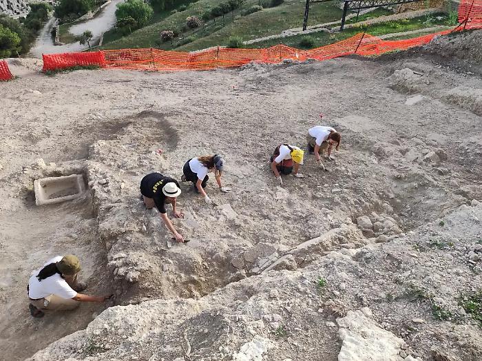 L&rsquo;ultima citt&agrave; greca di Sicilia riemerge dal fango: la missione che sta riscrivendo la storia tra segreti e domus di lusso