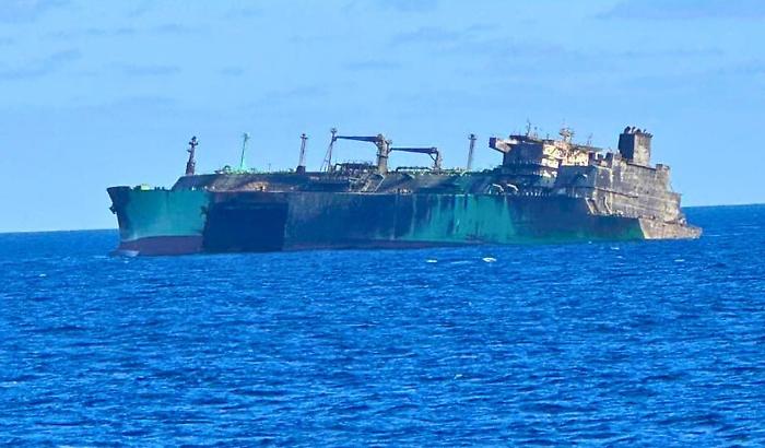 Arctic Metagaz, in campo la compagnia petrolifera libica e l'Eni per scongiurare un disastro senza precedenti nel Canale di Sicilia 