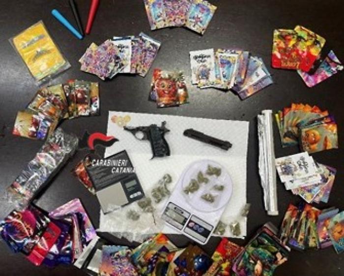 I Carabinieri arrestano un 28enne trovato con dosi di marijuana, bilancini e pistola con matricola abrasa