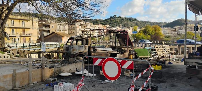 Rogo al banco di ortofrutta a Scicli, Confcommercio: "Operatori economici preoccupati"