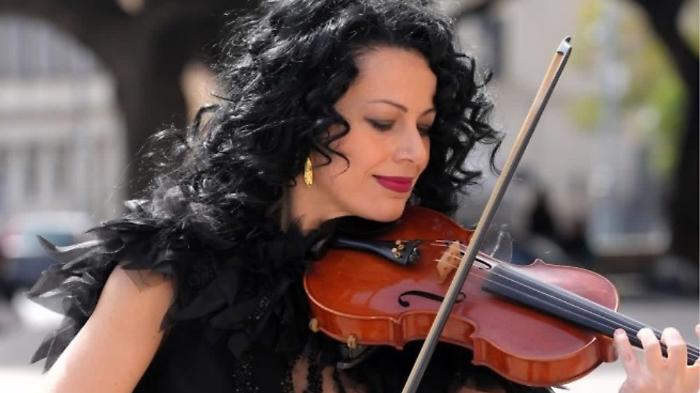 &laquo;Fissura&raquo;, viaggio musicale tra silenzi e vibrazioni: il nuovo lavoro di Erika Ragazzi