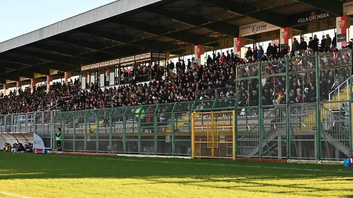 Il Vittoria calcio supera il Mazzarrone e consolida il secondo posto in classifica nel campionato di Eccellenza