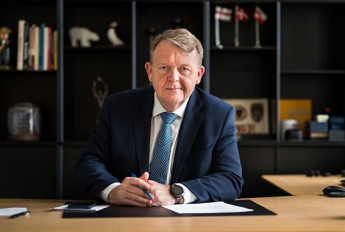 Testa a testa in Danimarca: blocco rosso 81-80, Lars L&oslash;kke Rasmussen possibile ago della bilancia