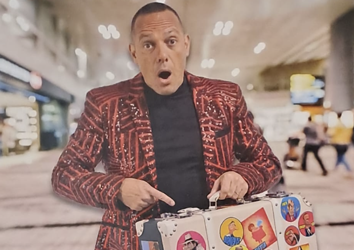 Teatro Badia a Ragusa, sul palco le voci di Andrea Barone