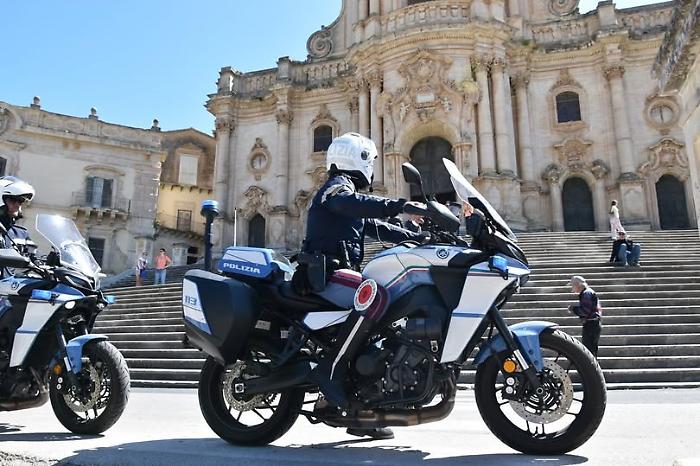 Microcriminalit&agrave; a Modica, individuati i responsabili delle spaccate in via Tirella e dello scippo in via Silla