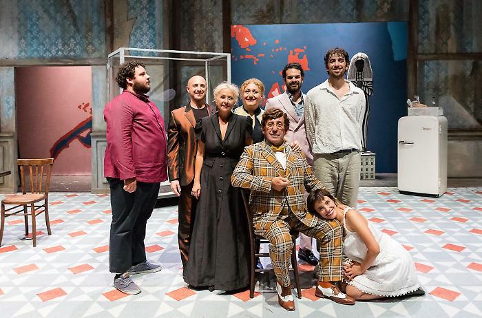 Dal dolce amore alla folle gelosia: 'Gli innamorati' di Goldoni al Teatro Vittorio Emanuele