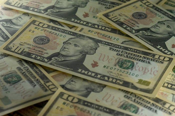 Banconote con la firma di Donald Trump: l'annuncio, senza precedenti, del Dipartimento del Tesoro 