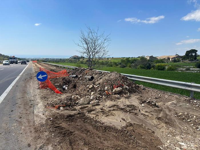 Pericolosi i cantieri sulla Ragusa mare, il consigliere provinciale Scollo denuncia