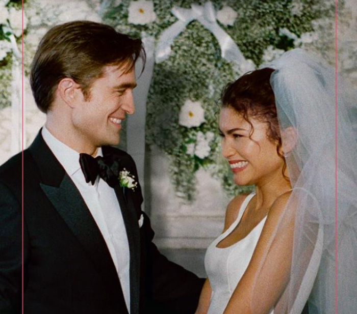 Pattinson e Zendaya, coppia in Campidoglio nella sala dei matrimoni