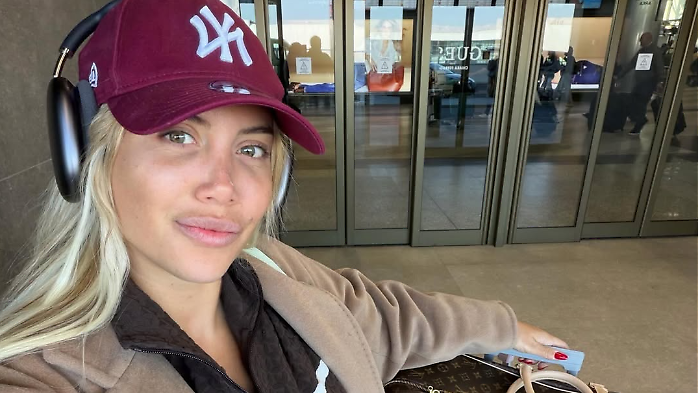 Wanda Nara fa arrabbiare il Giappone: che figuraccia sullo Skinkansen