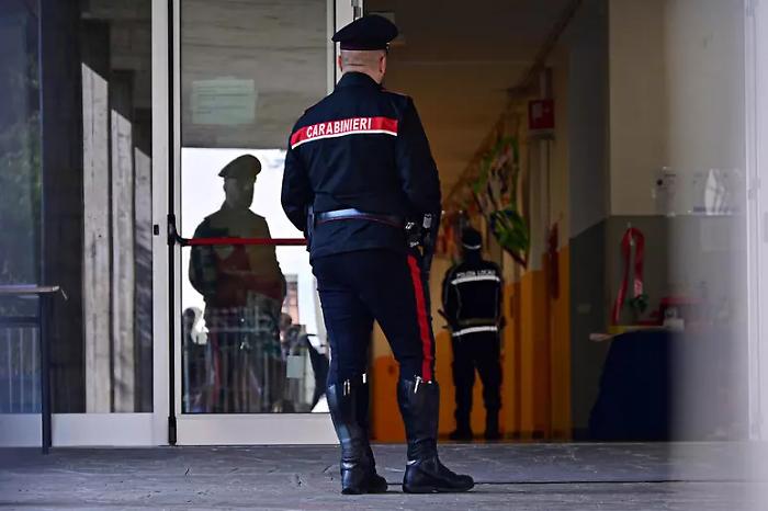 Prof accoltellata da studente, legali smentiscono volont&agrave; omicida del 13enne in un presunto verbale