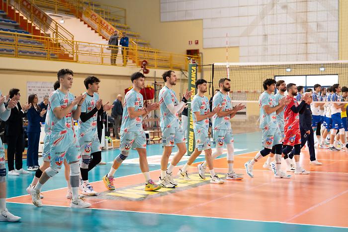Si schianta contro il golden set la missione recupero del Volley Modica che finisce fuori dai play off