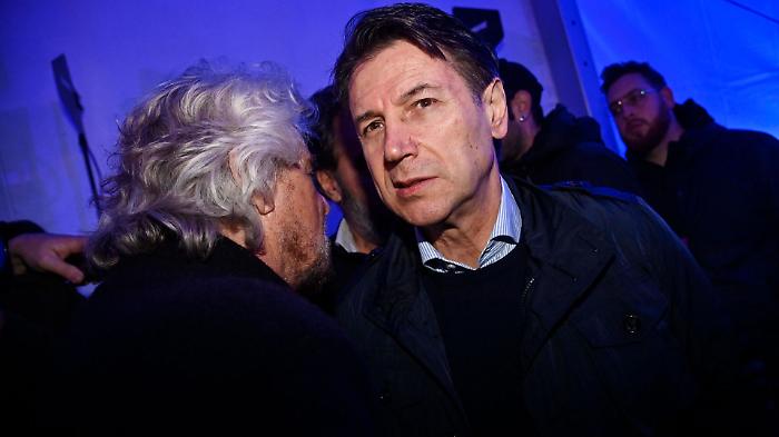 Movimento 5 Stelle, Grillo porta Conte in tribunale: scontro su nome e simbolo 