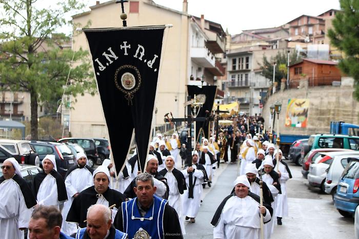 Alcara Li Fusi La processione mattutina