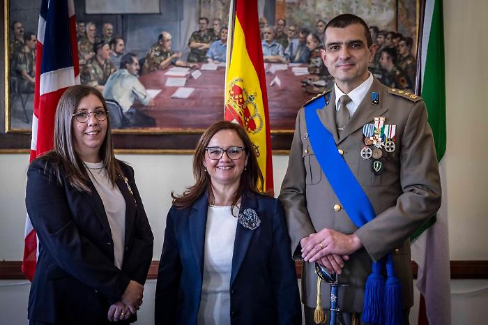 La Spagna incorona l'eroismo tricolore: medaglia al Merito Militare per il Ten. Col. Marinari