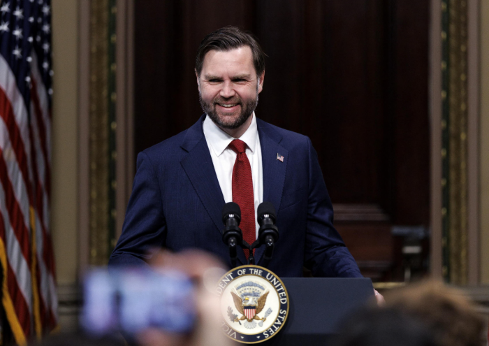 Trump nomina Vance "zar delle frodi": blitz contro gli stati blu per riconquistare la base MAGA