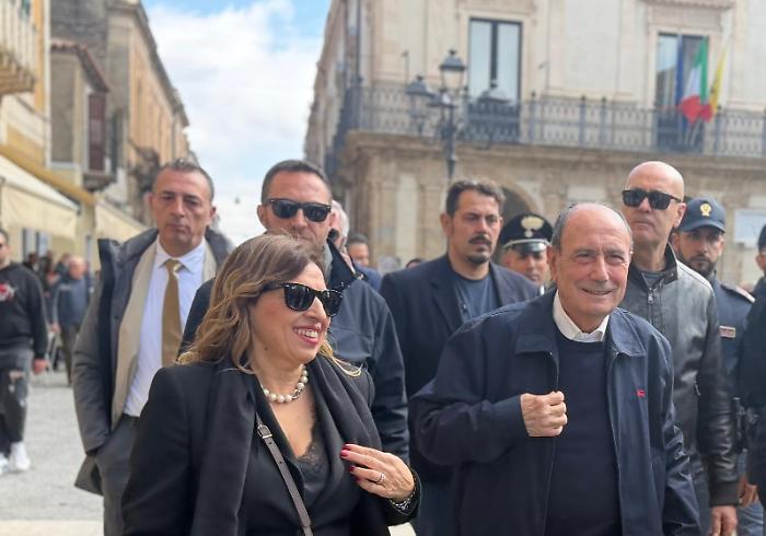    Rosetta  Cirrone Cipolla mercoledi prender&agrave; il posto di Mancuso azzoppato dall'inchiesta per corruzione