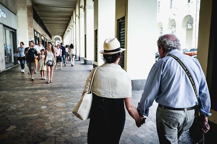 Speranza di vita a 83,4 anni nel 2024: Italia tra i Paesi pi&ugrave; longevi