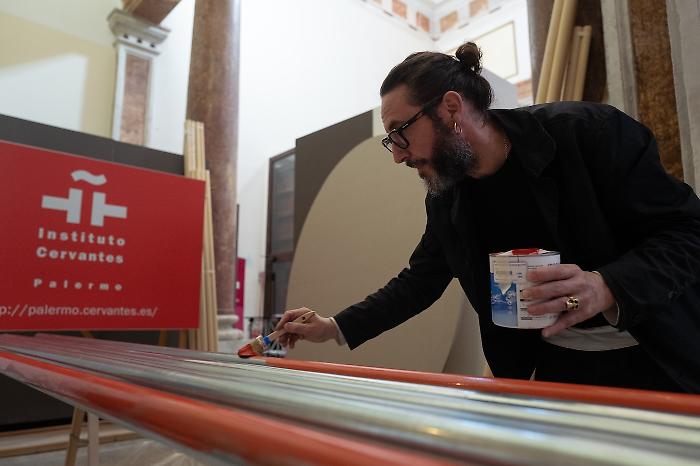  Francisco Olivares Diaz a Palermo: geometrie abitabili e dialoghi con la soglia