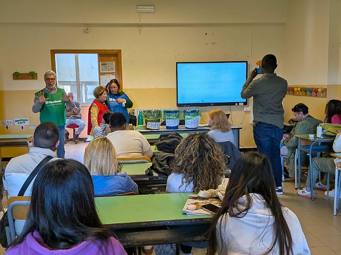Vittoria, Fare Verde e l'educazione nelle scuole come strumento ambientale