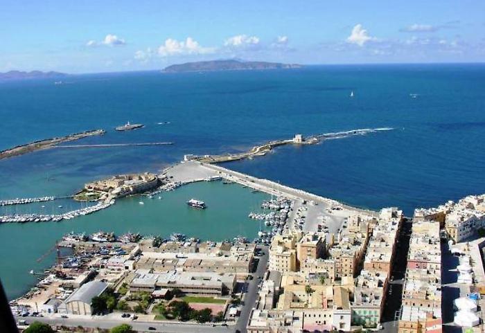 Trapani chiama a raccolta il territorio: porto, Zes e saline al bivio di una scelta che pu&ograve; ridisegnare la costa
