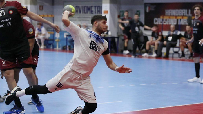 Pallamano: in Serie A Gold l'Albatro Siracusa deve battere il Merano per ipotecare i play off scudetto 