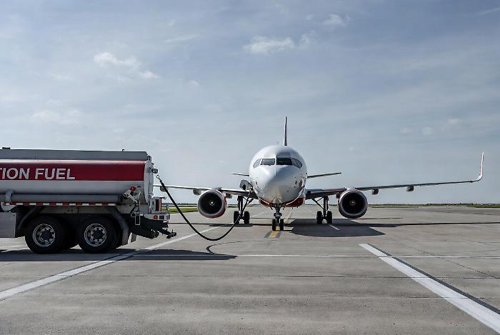 Solo tre settimane di autonomia: perch&eacute; la chiusura di Hormuz minaccia di paralizzare il trasporto aereo in Europa