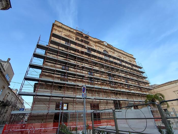 Rinegoziazione dei mutui al Comune di Comiso, le opposizioni non ci stanno