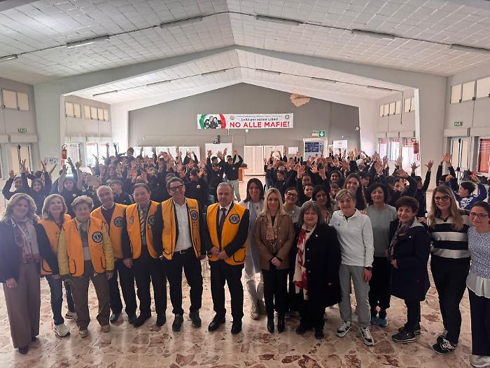 Lo sport e l'inclusione sociale, all'istituto Verga di Comiso il service Lions che ha coinvolto studenti e docenti