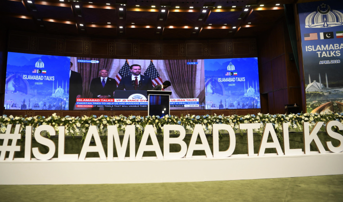 Negoziati Usa-Iran a vuoto, Vance: &laquo;Nessun impegno definitivo&raquo; sull'arma nucleare