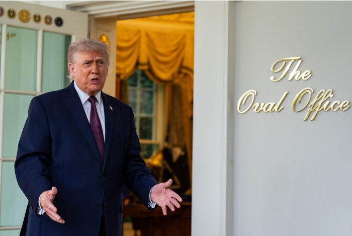 L'attacco al Papa riaccende i dubbi sulla salute mentale di Trump: follia o strategia?