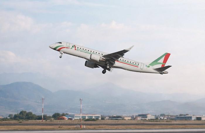 Aerei a secco la prossima estate? Aeroitalia lancia l'allarme sui voli per alcune regioni tra cui la Sicilia