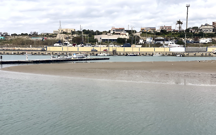 Porto turistico di Pozzallo, i lavori di dragaggio iniziano tra un mese: "Estate compromessa"