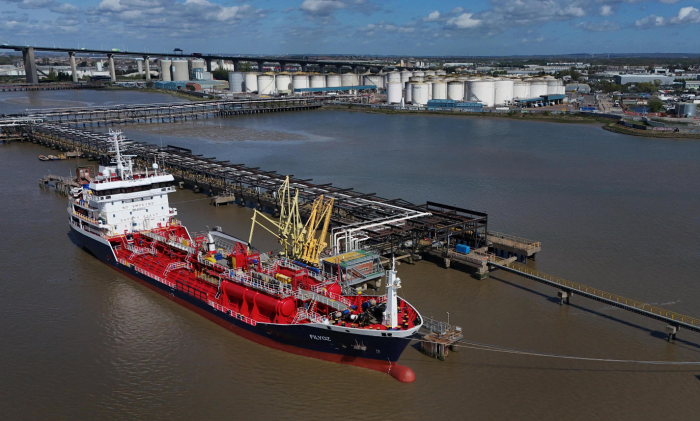 Hormuz riapre, ma la crisi non &egrave; ancora finita: la mossa di Teheran che alleggerisce i mercati e misura la tenuta della tregua in Libano