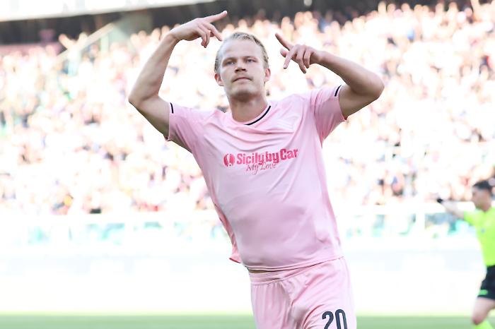 Pohjanpalo show, il Palermo stende il Cesena e torna a sognare