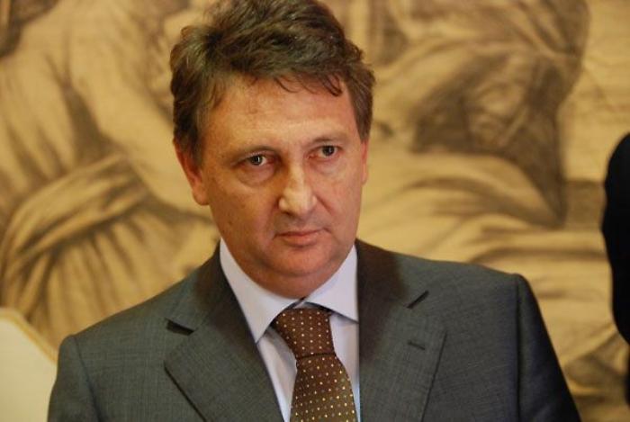  Il grande strappo di Agrigento: il centrodestra si divide su Alonge, Lega e Dc candidano Luigi Gentile