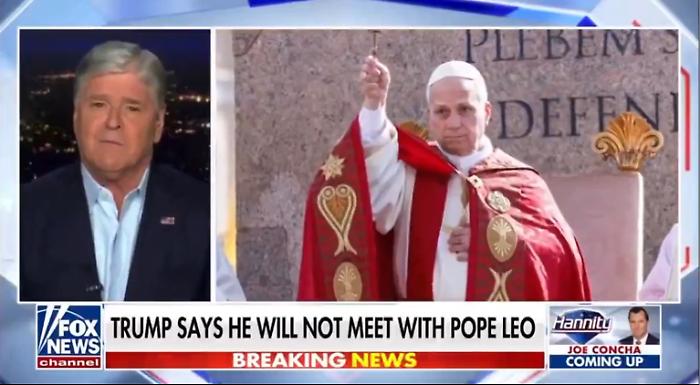 Lo Strappo dell'anchorman di Fox filo Trump: "Non sono pi&ugrave; cattolico"